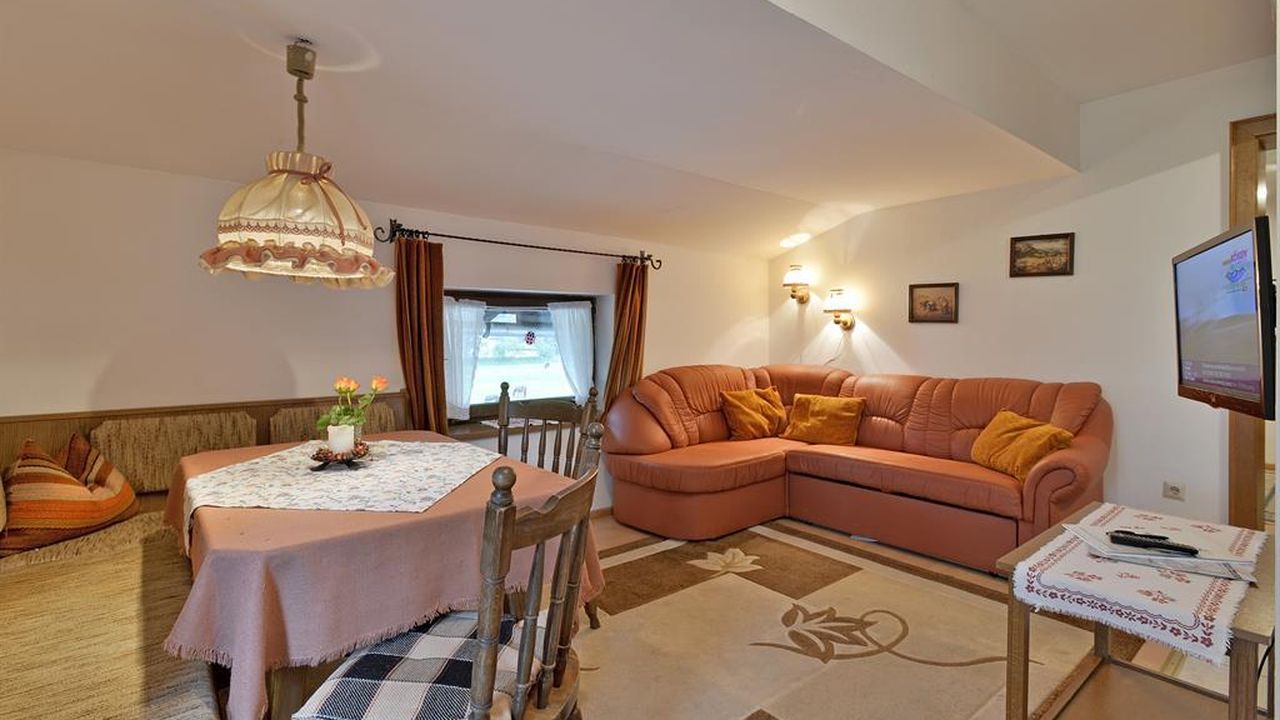 ein Wohnzimmer im Salitererhof ein Wohnzimmer im Salitererhof